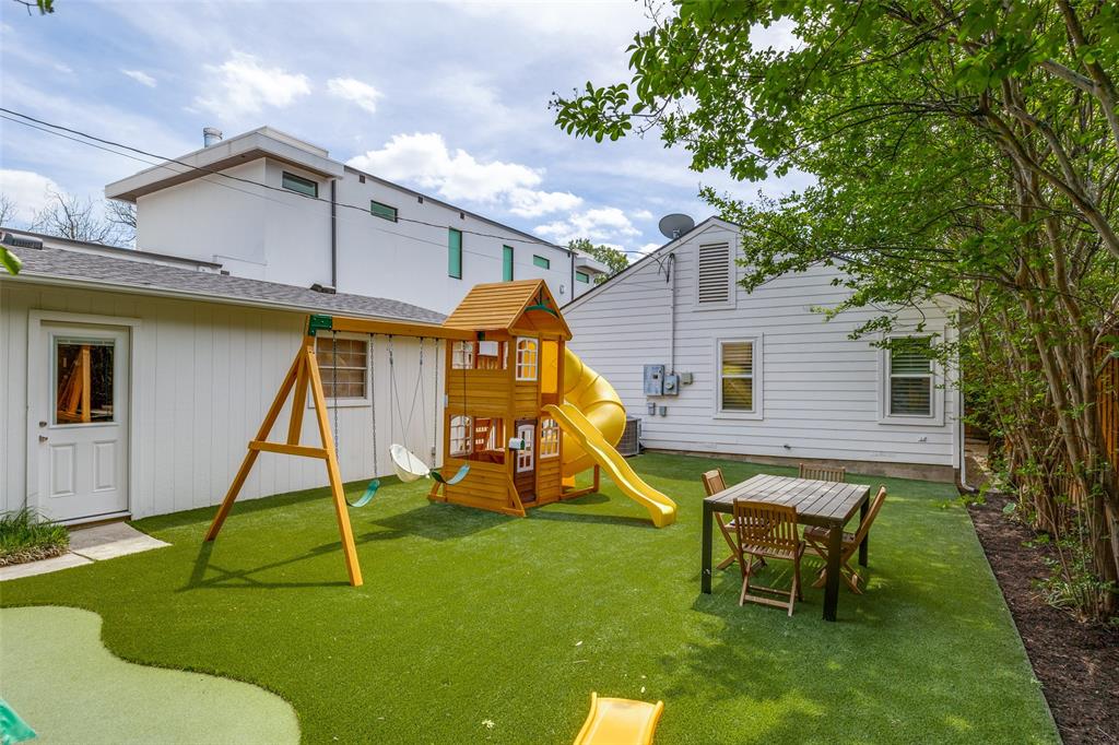 Linwood Place - Residential