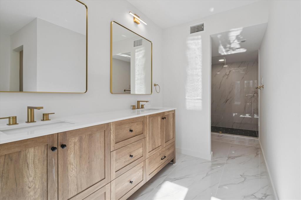 Prestonwood - Residential