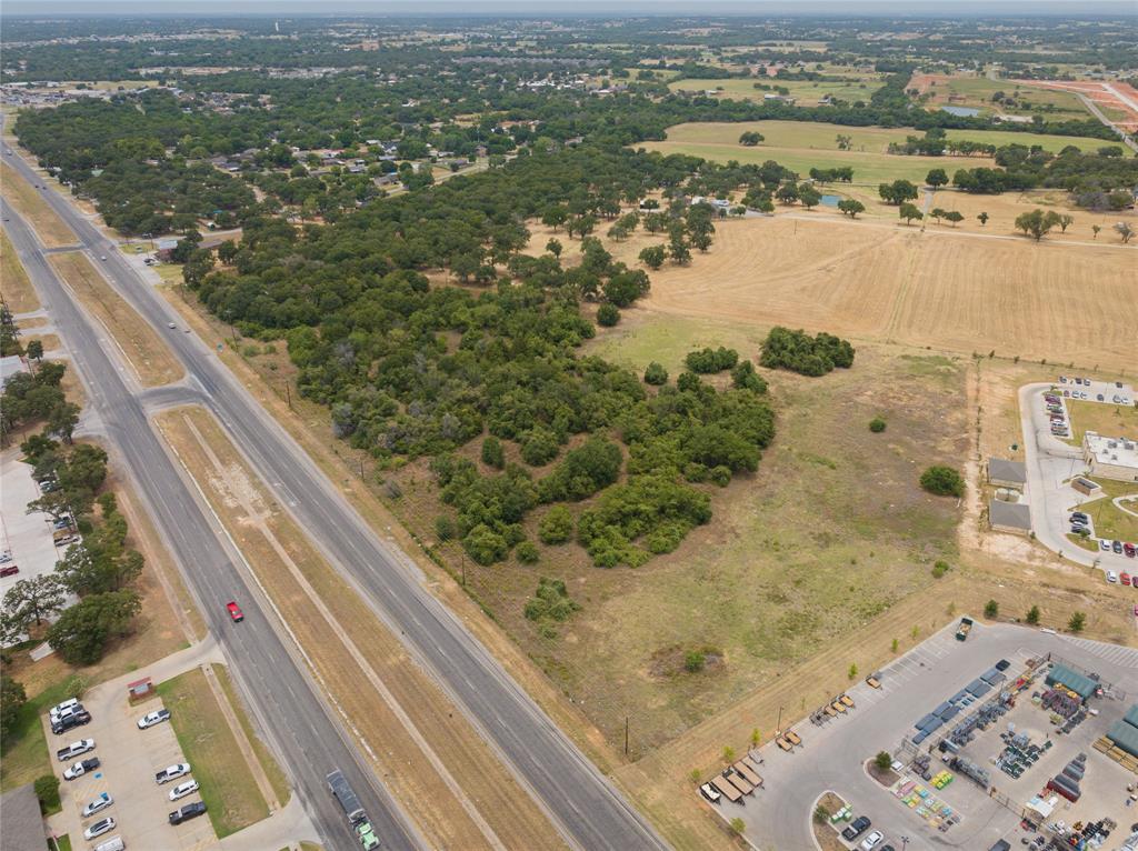 Hutcheson - Commercial Sale