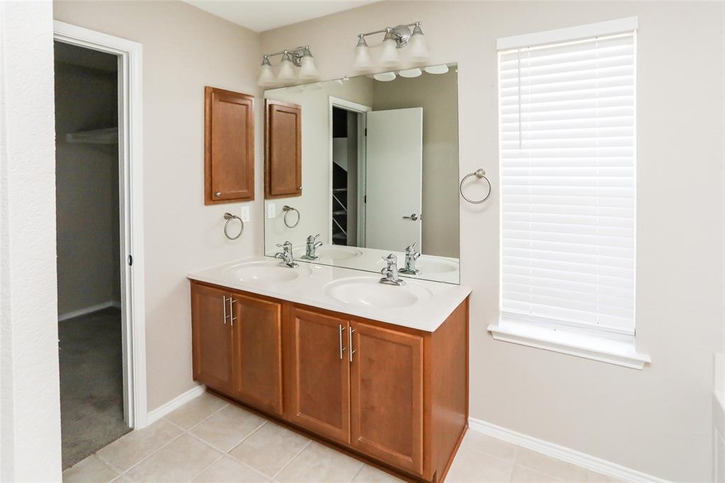 Heritage Lakes Ph 03 - Residential Lease