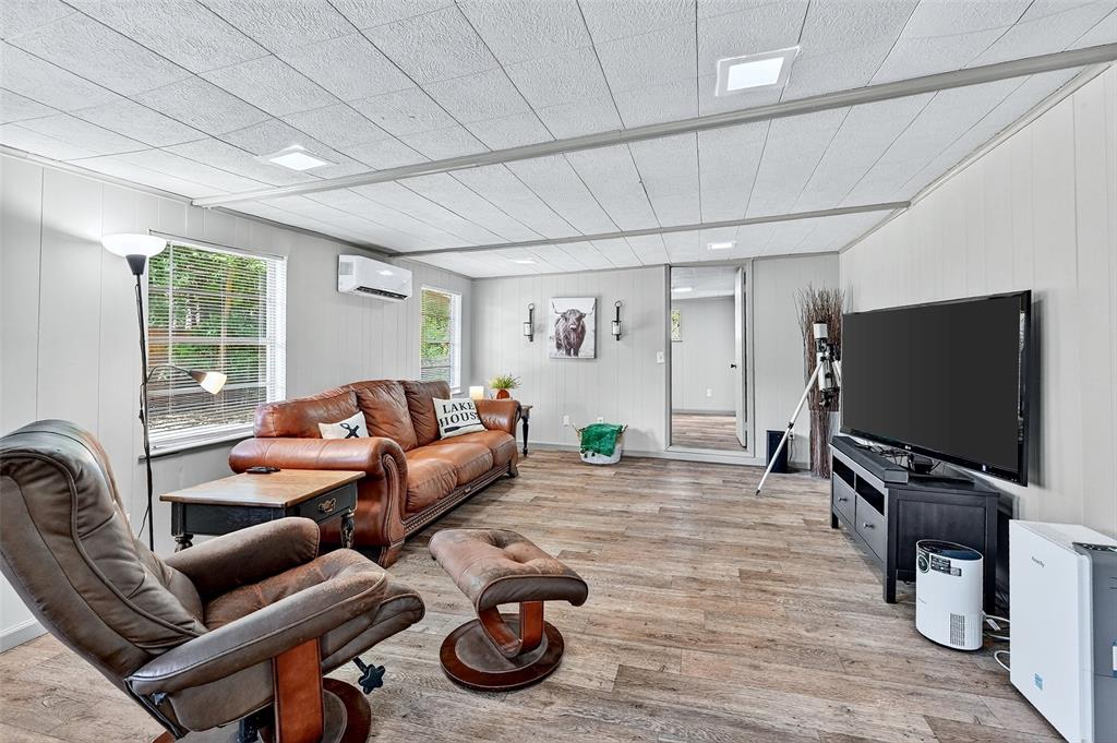 Sherwood Shores - Residential