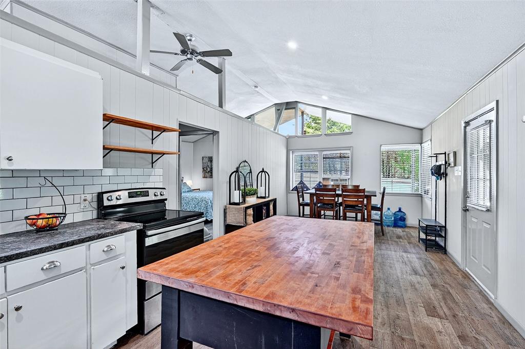 Sherwood Shores - Residential