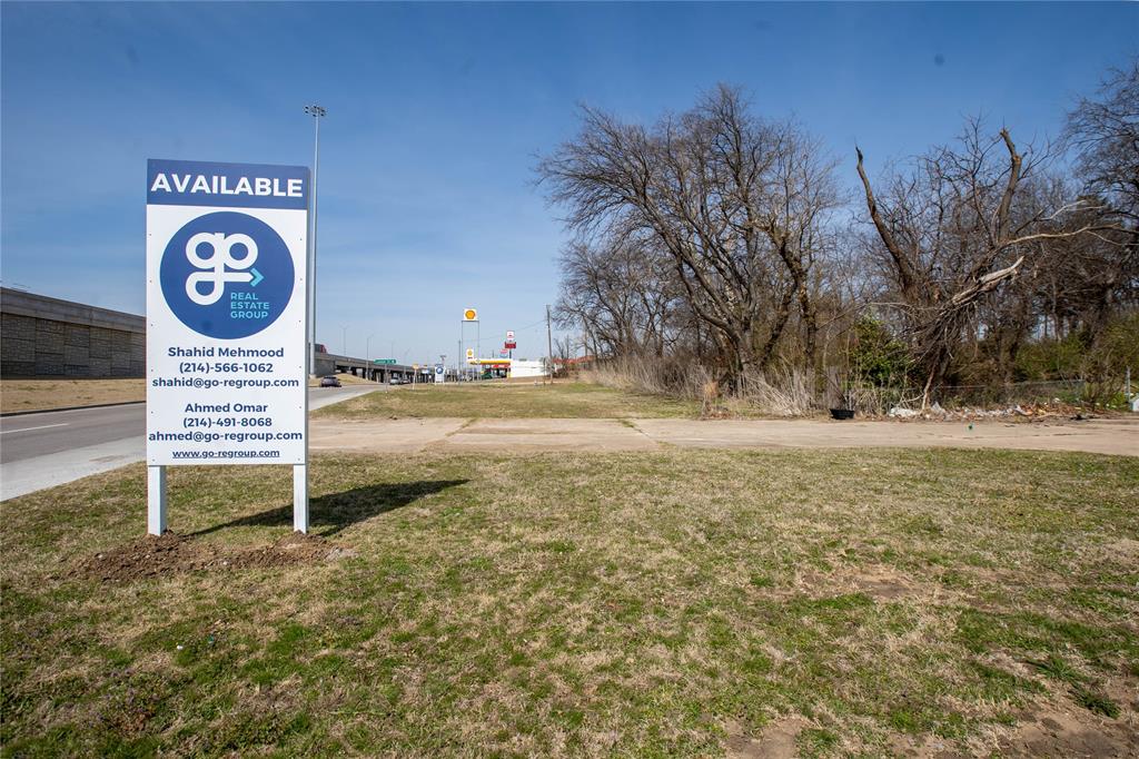 323 S Sam Rayburn Freeway