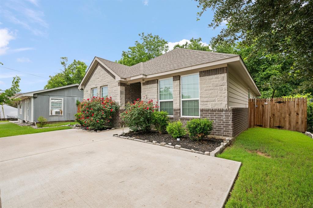 148 Peacock Street