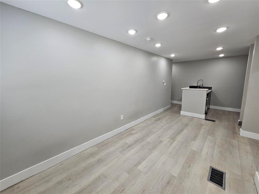 Fenbys - Residential Lease