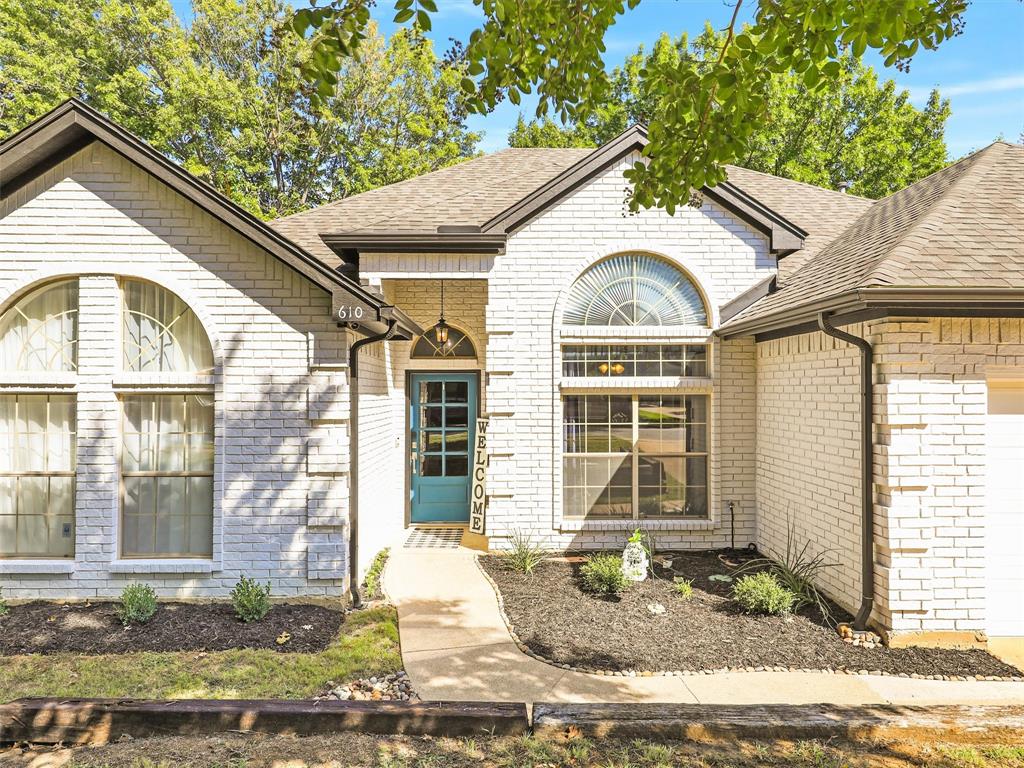 610 Dove Creek Circle