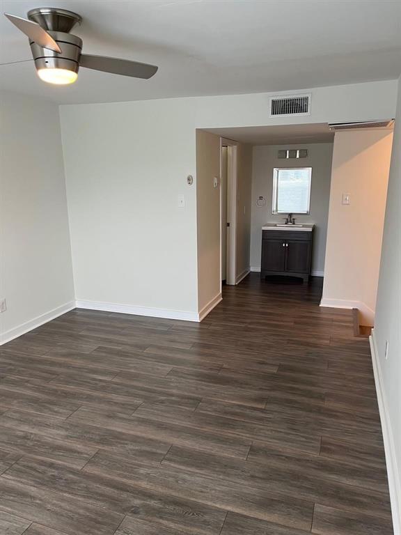 Martyns Oak Lawn - Residential Lease