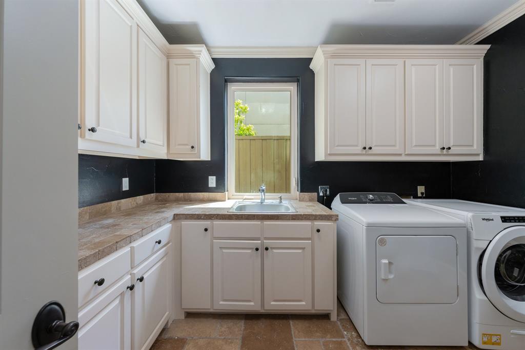 CrestManor Estate - Residential