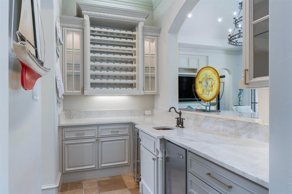 CrestManor Estate - Residential