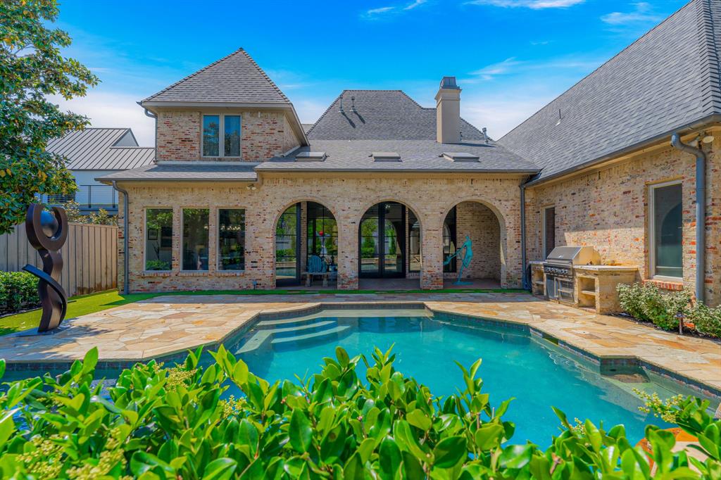 CrestManor Estate - Residential