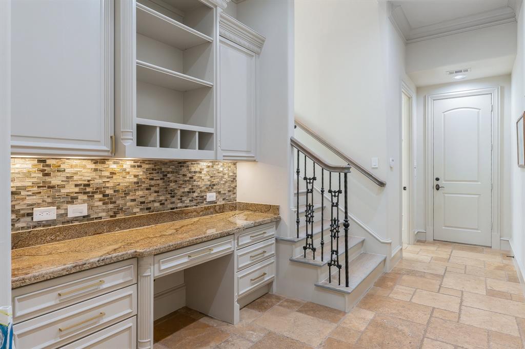 CrestManor Estate - Residential