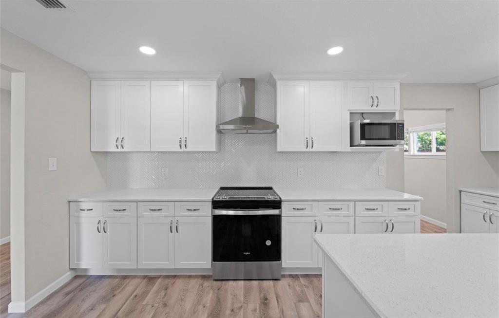 1906 Colony Drive