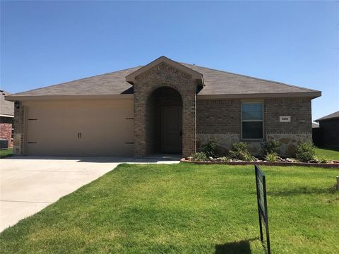Photo of 308 Saw Mill Road, Royse City, TX 75189 (MLS # 21236201)