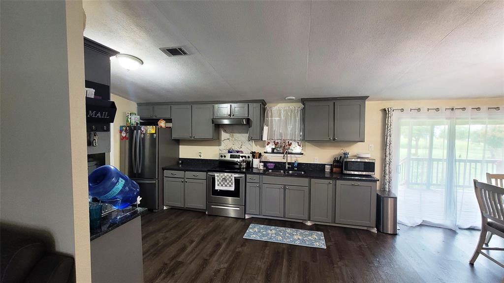 104 Mimosa Way