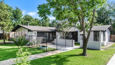 1122 Edwards Court S Irving TX 75062