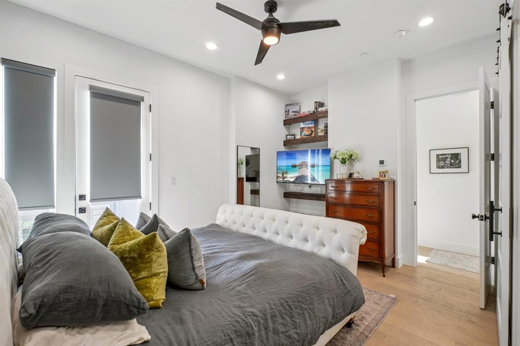 Henderson Condo - Residential