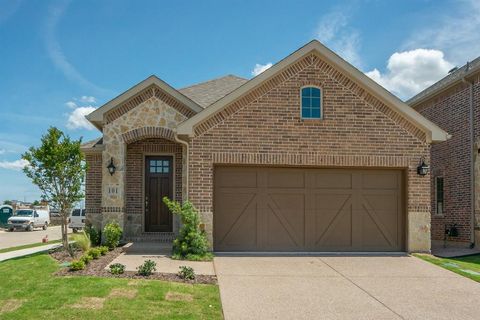 Photo of 101 Knight Of Realm Boulevard, Lewisville, TX 75056 (MLS # 21206434)