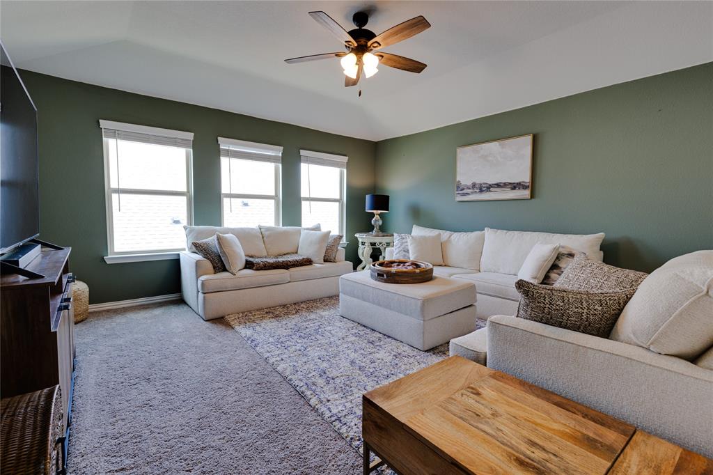 Primrose Xing Ph 4 - Residential