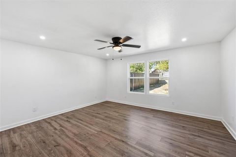 Tiny photo for 1205 E Harvey Avenue, Fort Worth, TX 76104 (MLS # 21096526)