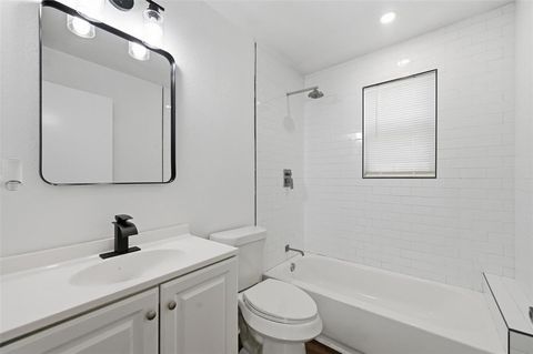 Tiny photo for 1205 E Harvey Avenue, Fort Worth, TX 76104 (MLS # 21096526)