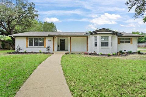 A home in Cleburne