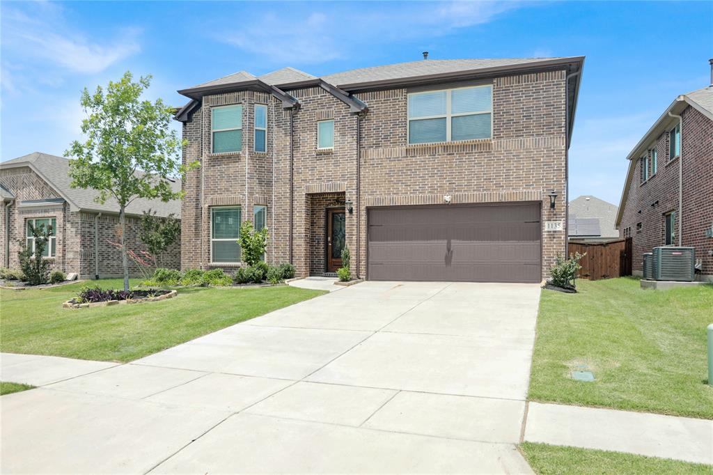 1135 Saddle Ridge Drive