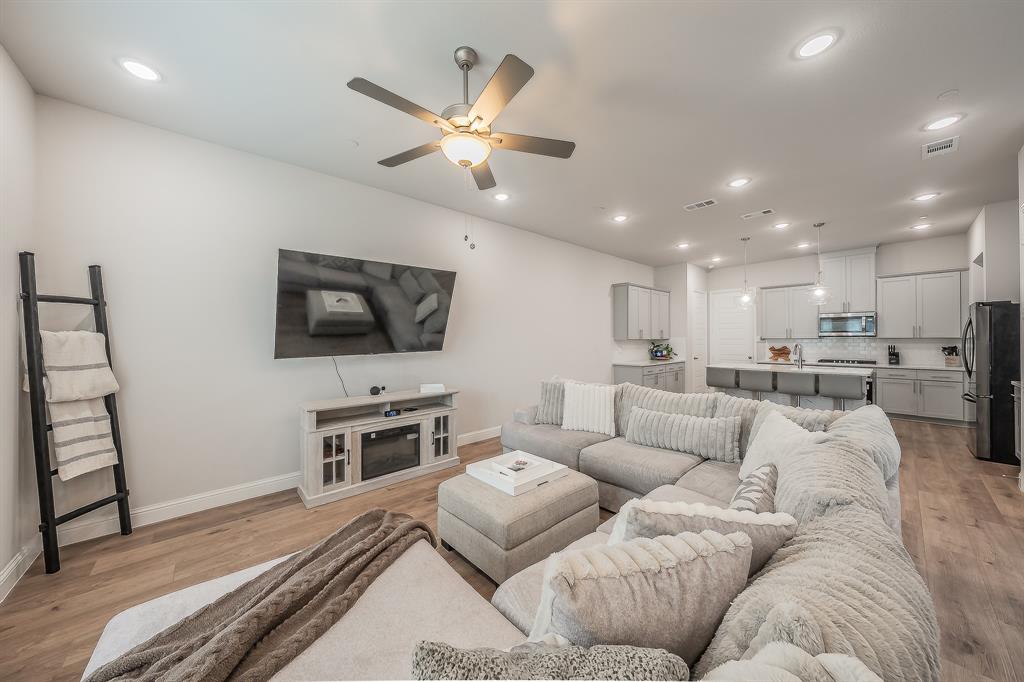12933 Couture Drive
