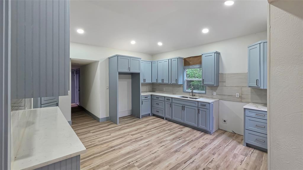 111 Custer Road