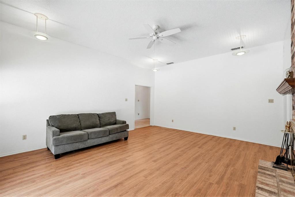 Oak Shadow Add - Residential