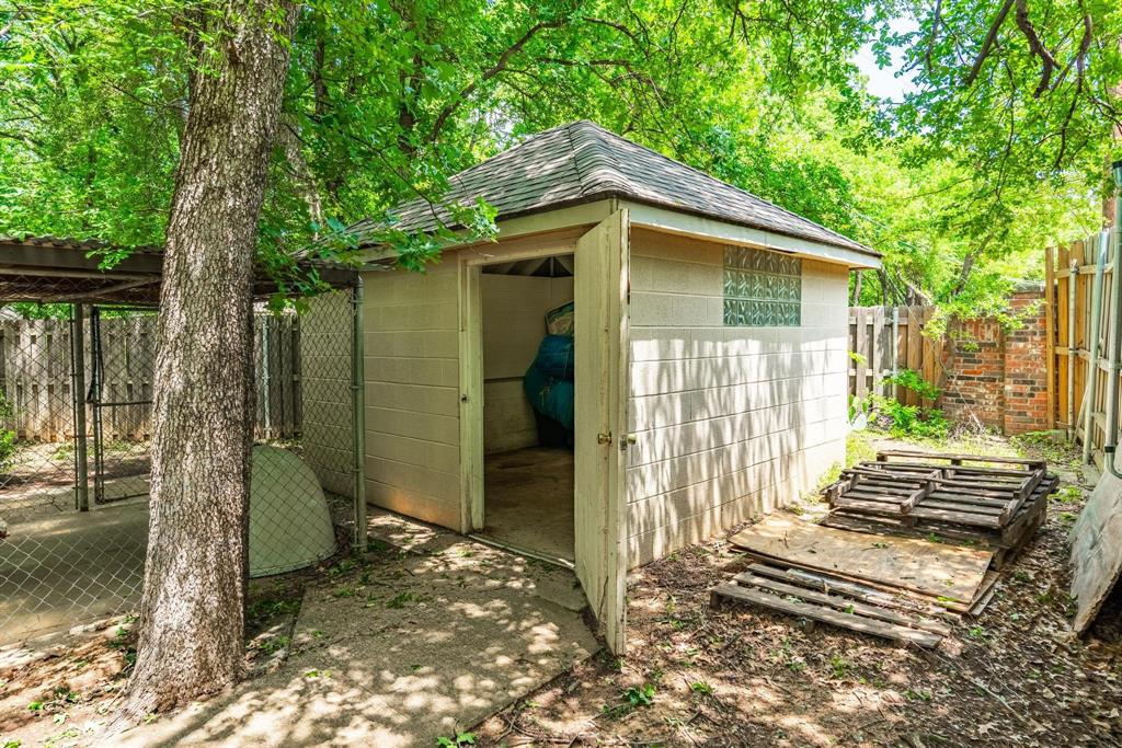 Oak Shadow Add - Residential