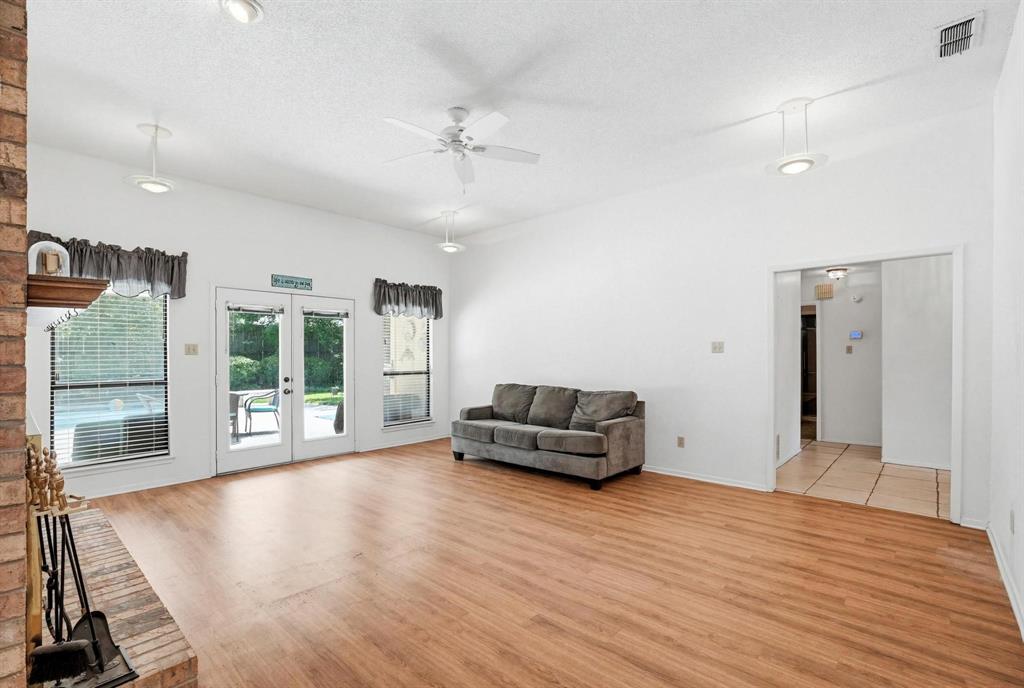 Oak Shadow Add - Residential