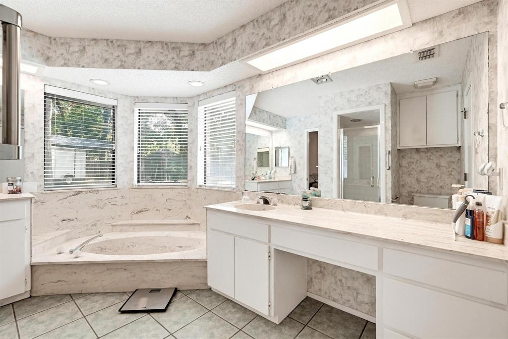 Oak Shadow Add - Residential