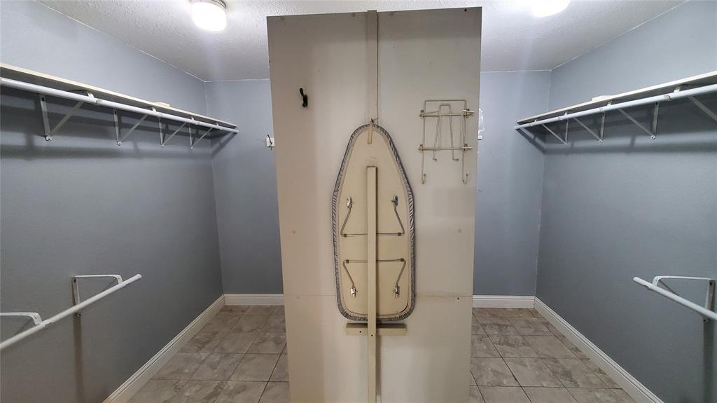 Forest Acres 01 - Residential