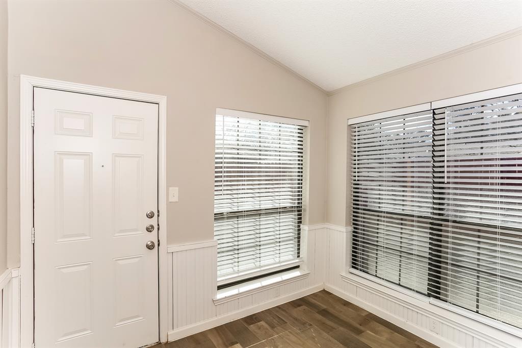 River Oaks - Residential Lease