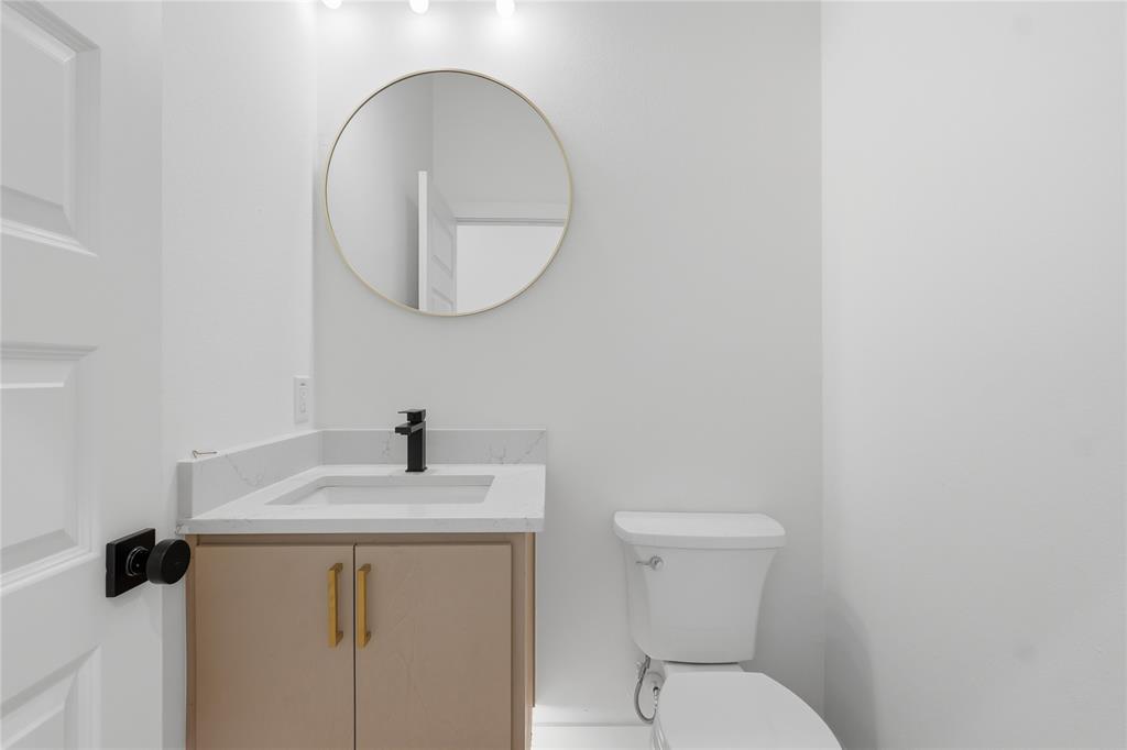 Hurts R M - Residential