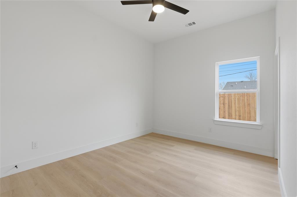 Hurts R M - Residential