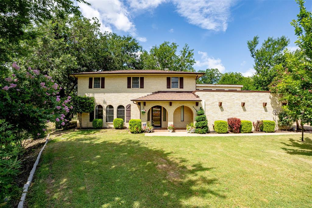 9304 Bellechase Road