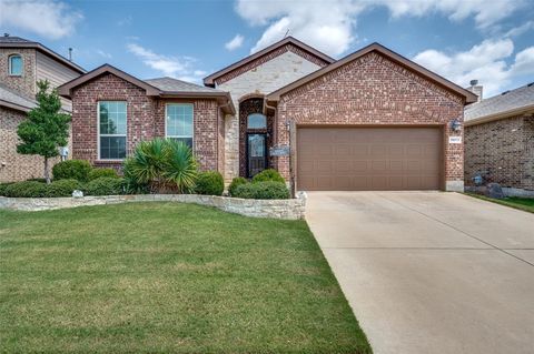 Property photo of 5813 Longmont Drive, Denton, TX 76208