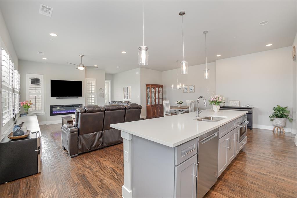 770 N Plano Road 202