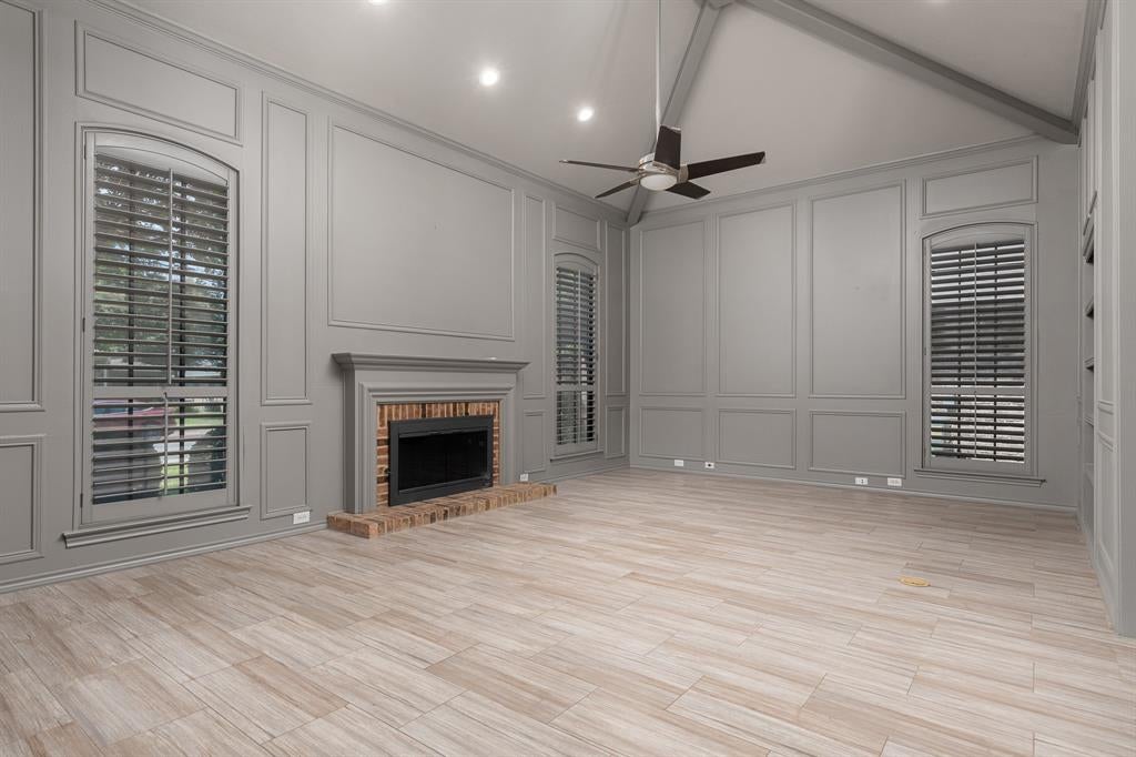 15607 GOLDEN CREEK