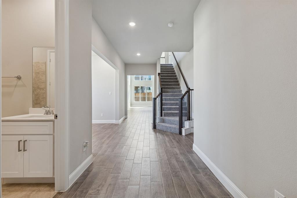 Venetian - Residential