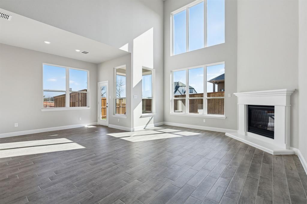 Venetian - Residential