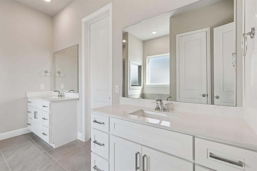 Venetian - Residential