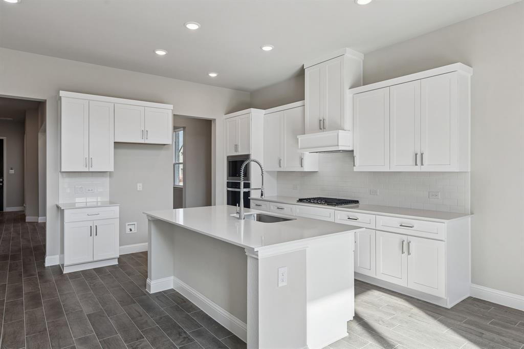 Venetian - Residential