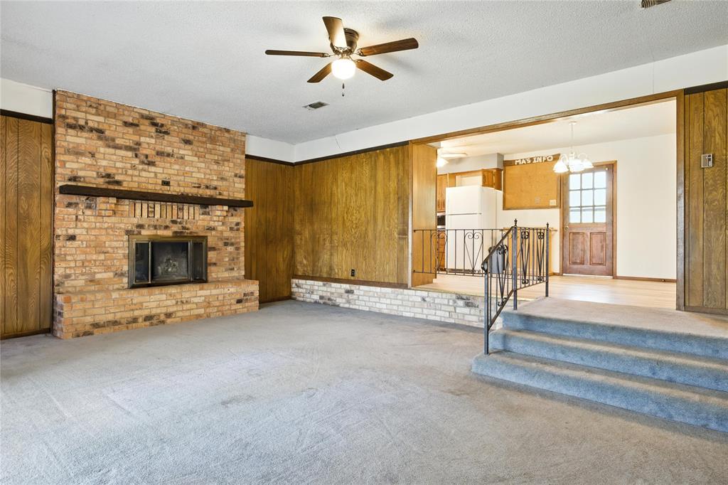 105 Greenhill Lane
