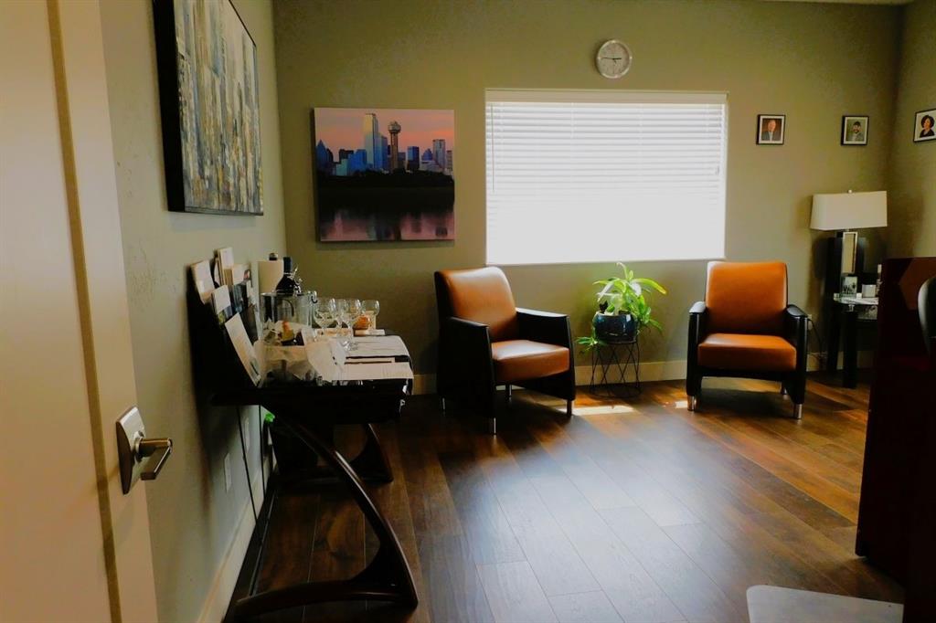 McClain Addition Replat - Commercial Lease