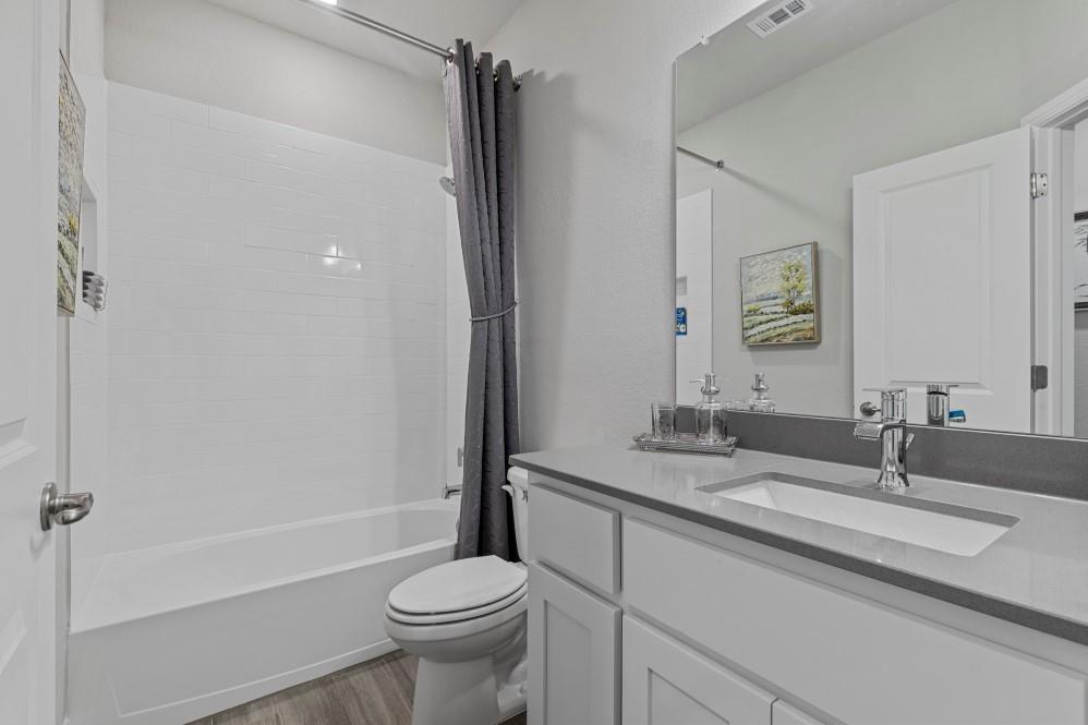 Dove Creek - Residential