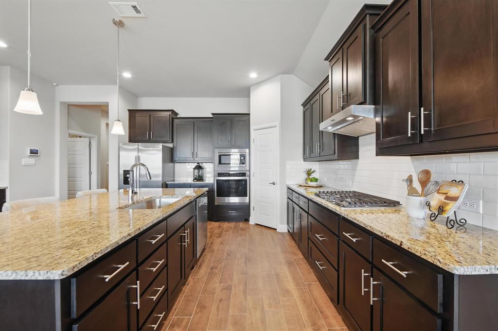 Argyle, Texas 76226, United States, 4 Bedrooms Bedrooms, ,2 BathroomsBathrooms,Residential,Active,131330