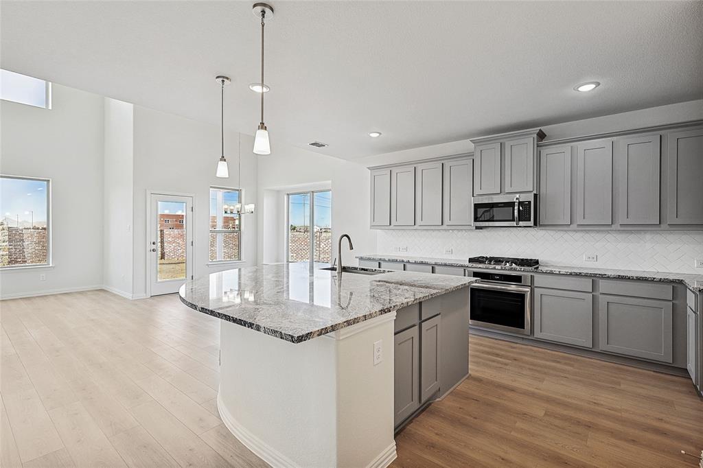 1321 Huntington Drive