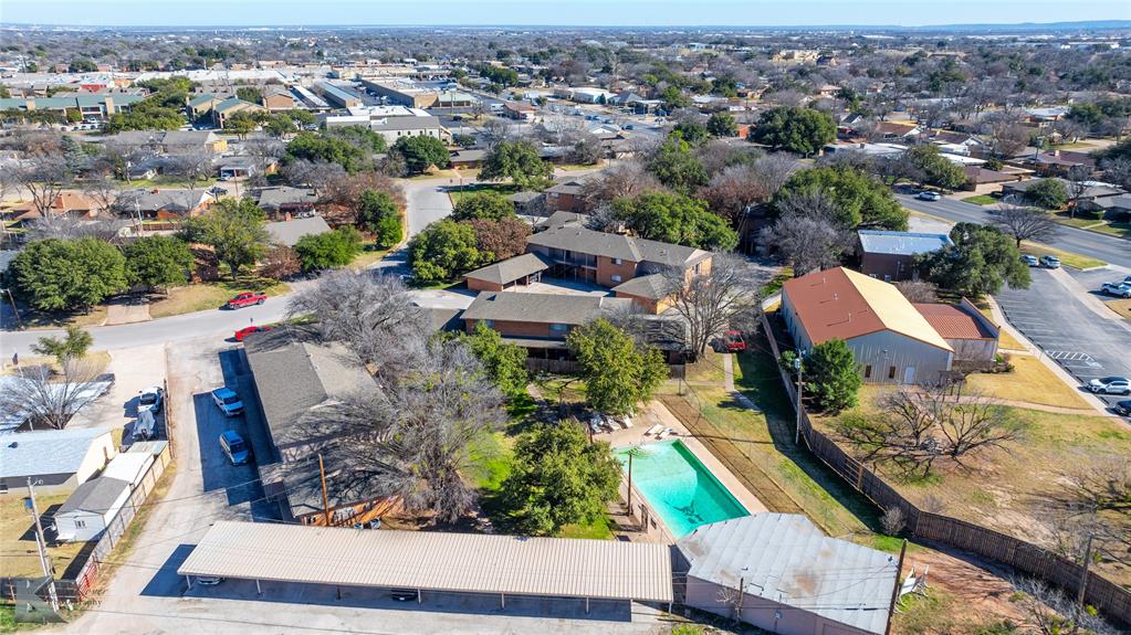 Brookhollow - Residential Income